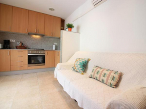 Apartamento céntrico en Roses a 300m de la playa, 4 hab, terraza y BBQ - HISP-228-476